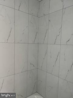 Photo - 20 Florence Tollgate