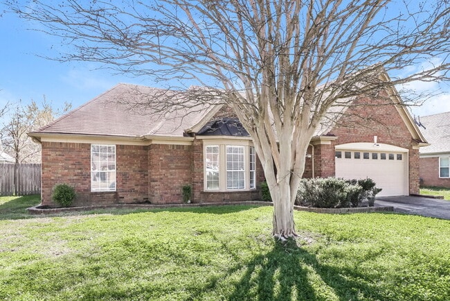 Photo - 6665 Millgrove Park Dr