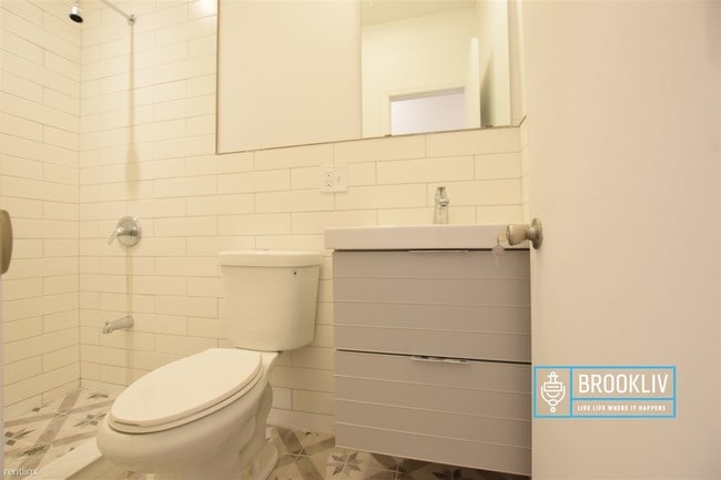 Photo - 1264 Decatur St