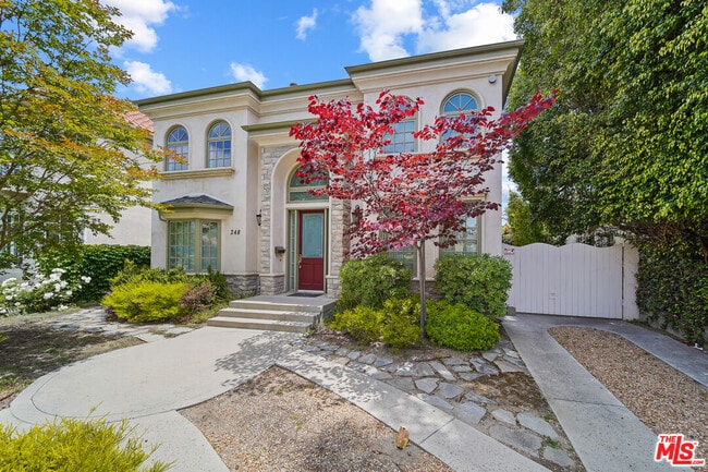 Photo - 248 S Swall Dr