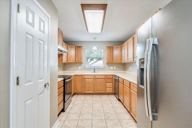 Photo - 1004 Misty Acres Dr