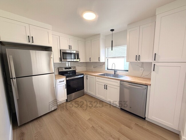 Photo - 3276 E Crown Dr Unit 3276