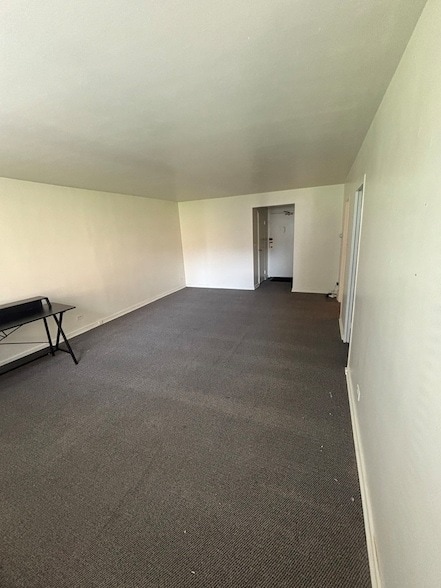 Photo - 253 E Delaware Pl Unit 6E