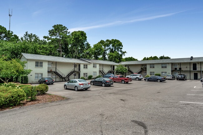 Building Photo - The Lennox Rental