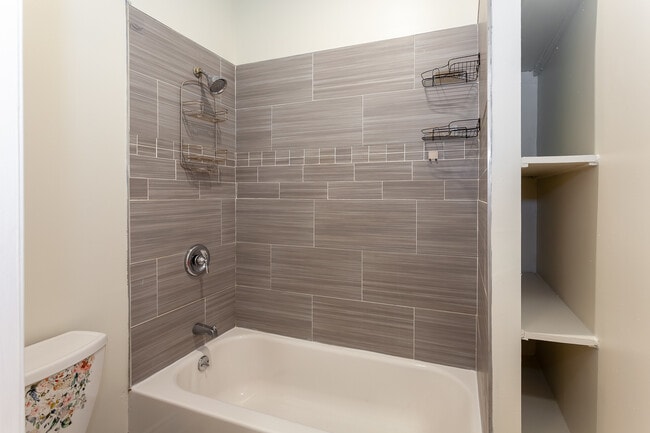 Photo - 4610 S Marshfield Ave