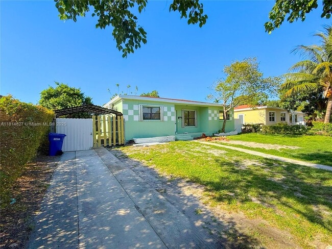 Building Photo - 1141 NE 154th Ter Rental
