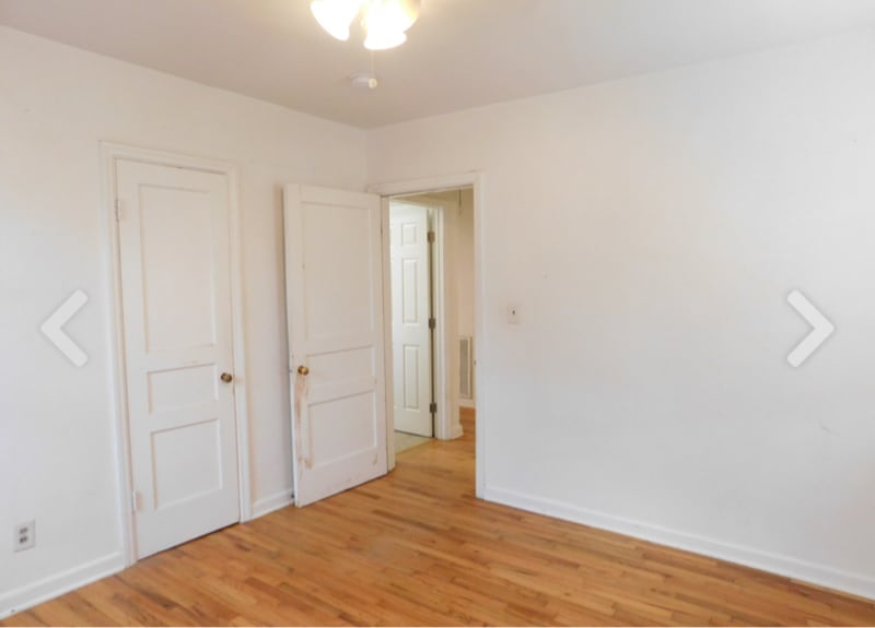 Photo - 2801 Surrey Rd