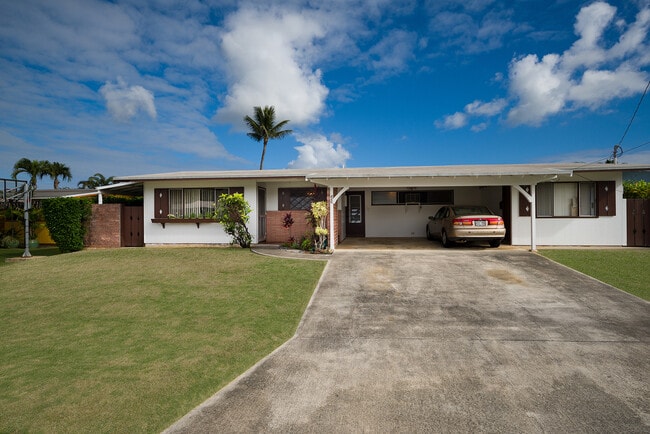 Building Photo - Olomana in Kailua 3/2