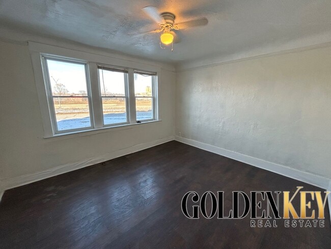 Building Photo - Scovel Apartments
