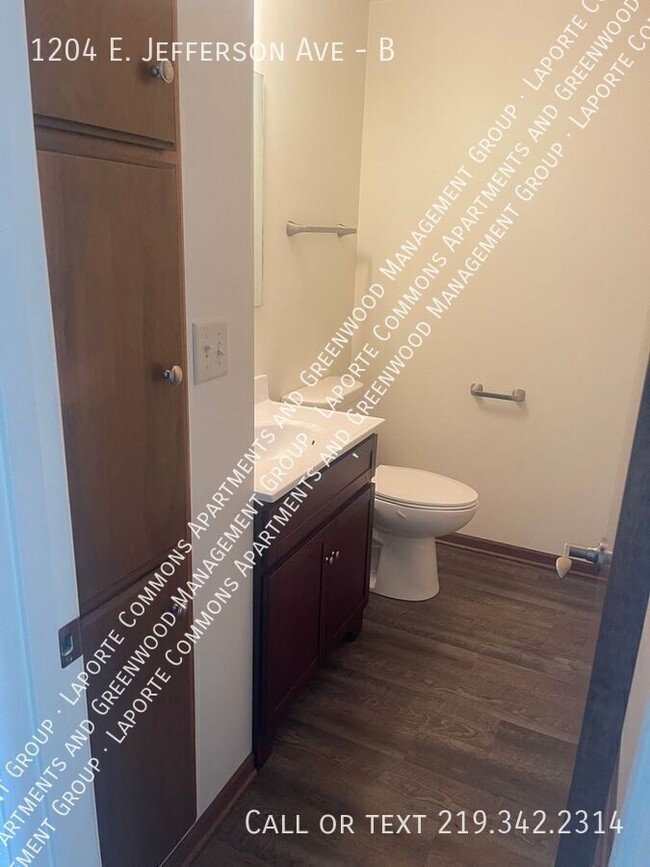 Photo - 1204 E Jefferson Ave Unit B