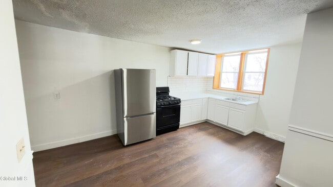 Photo - 3132 6th Ave Unit 1