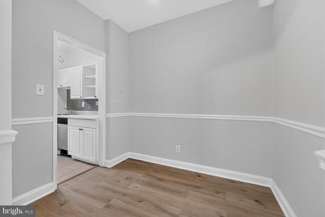 Photo - 2515 K St NW Unit 507