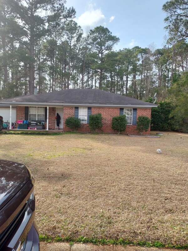 Photo - 141 Michael St