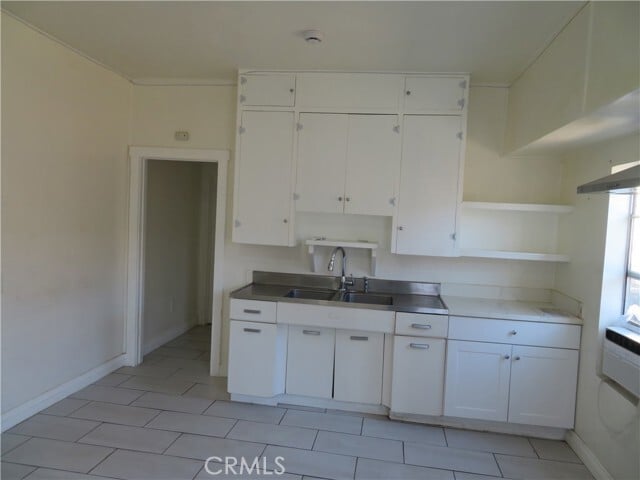 Photo - 3923 Normandie Ave