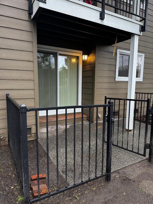 Photo - 820 Cady Rd Unit H102