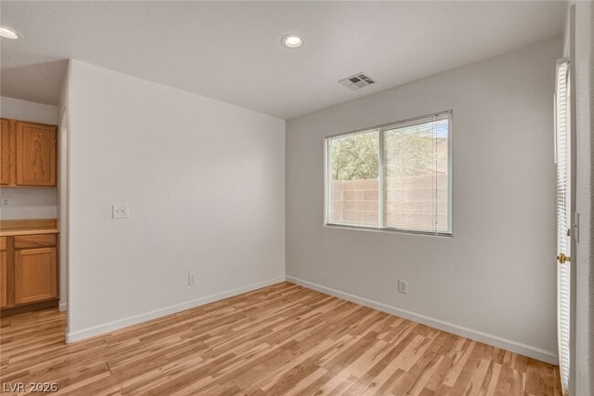 Photo - 7443 Ademar St