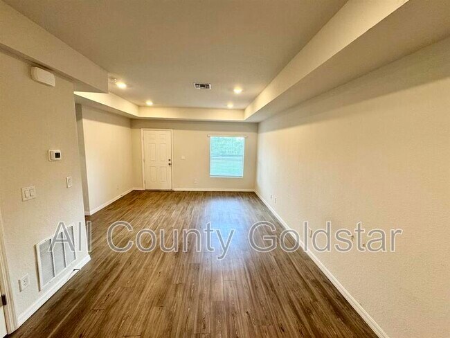 Photo - 11178 Kimberly Ave