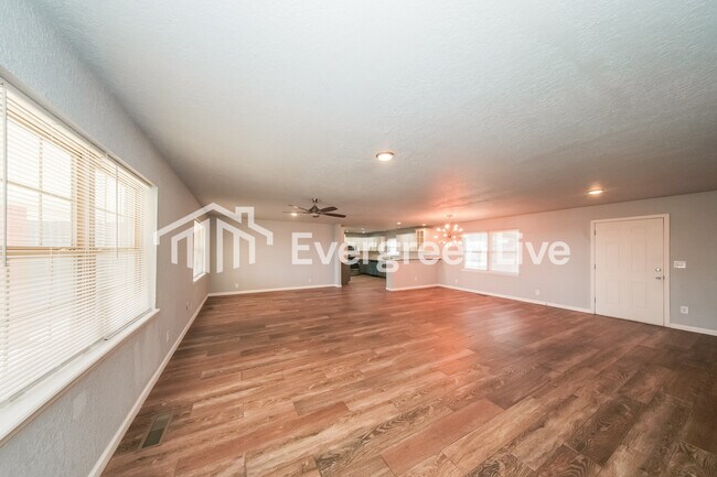 Photo - 4519 NW 8th St