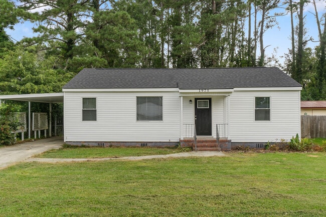 Building Photo - 1975 Piedmont St Rental