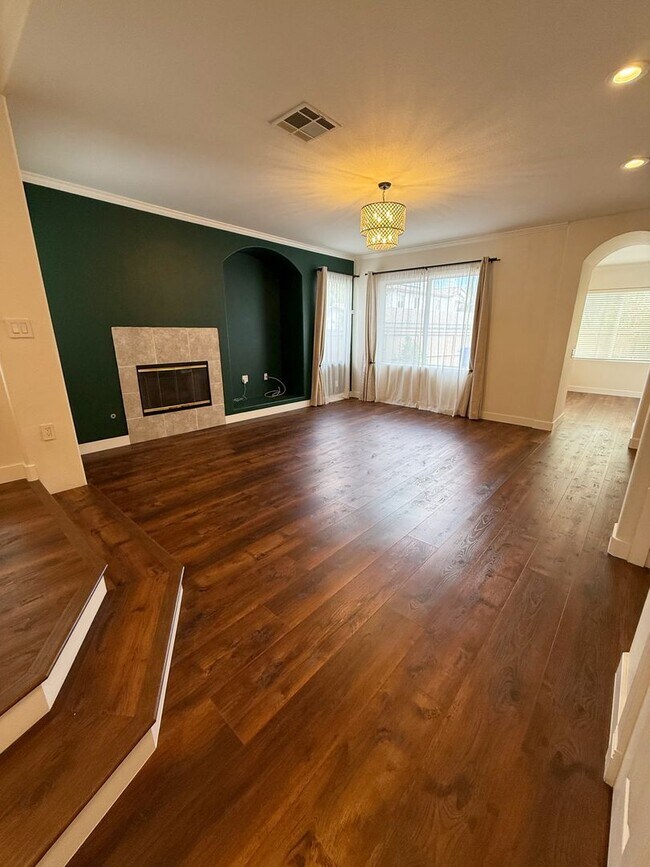 3741 Carmel View Rd