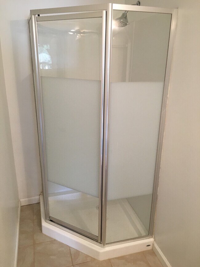Photo - 207 S Mill St Apt 2