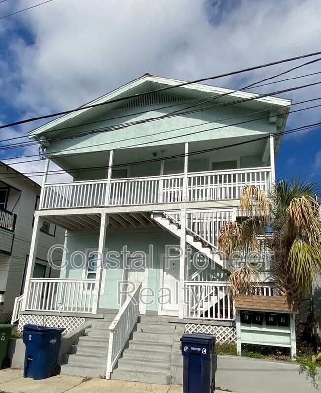 Building Photo - 2531 W Cherry St Unit A