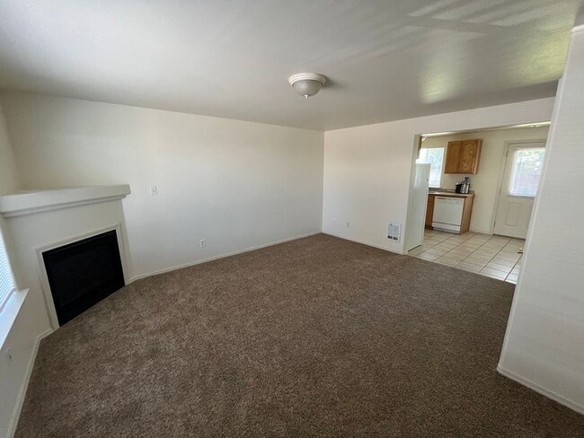 Photo - Conveniently Located 2 Bed/1.5 Bath Townhome in SW Redmond Unit 1726
