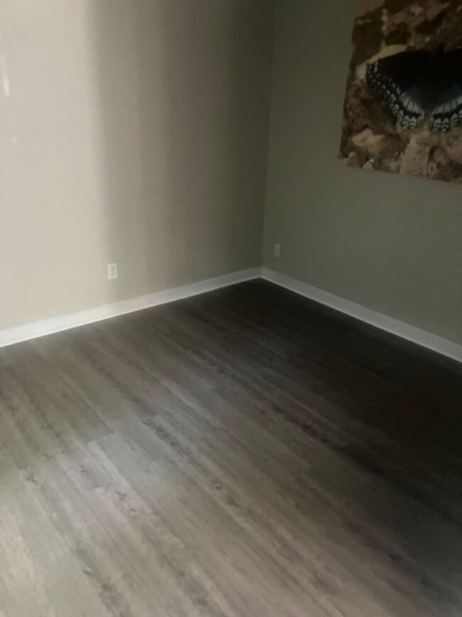 1868 West State Highway 136 - 1868 West State Highway 136 Apartment Unit 1870 State Highway 136