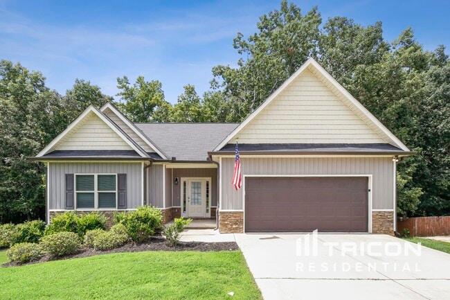 Building Photo - 124 Kings Crossing Ct Rental