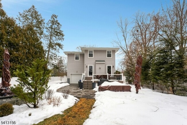 Photo - 41 Fairview Ave