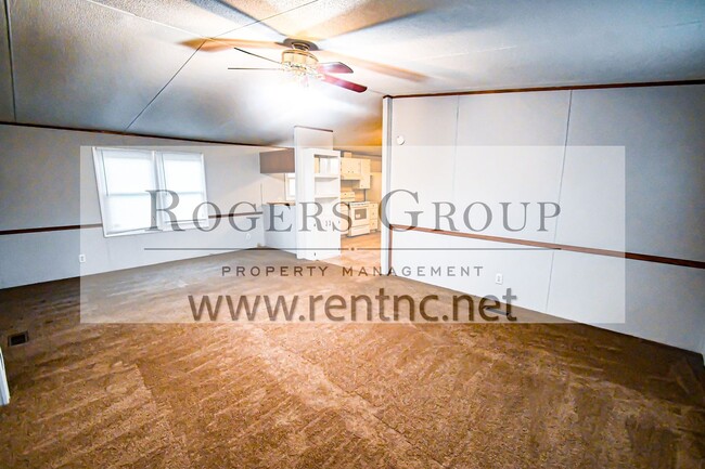 Photo - 104 Big Buck Rd