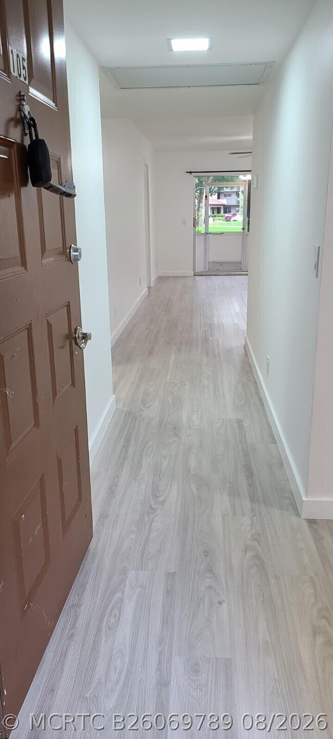 1200 SW 124th Terrace Unit 105-O