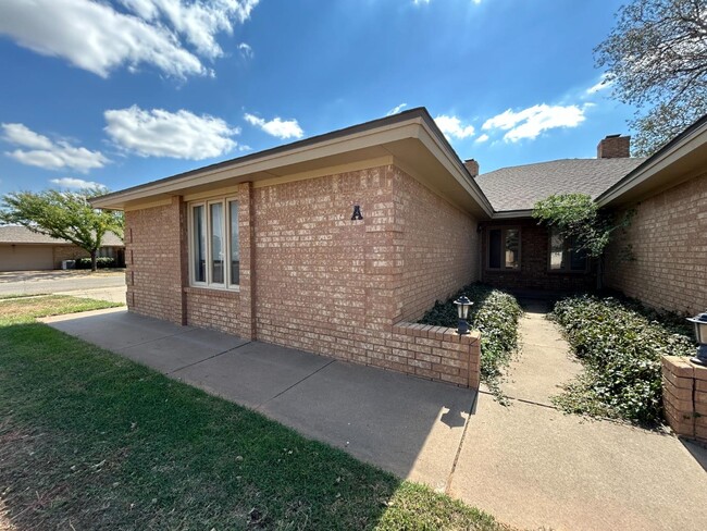 Photo - 5809 Emory St Townhome