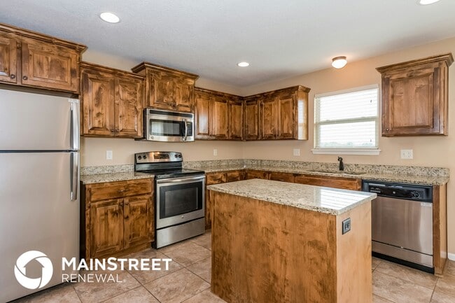 Photo - 200 Golfview Dr
