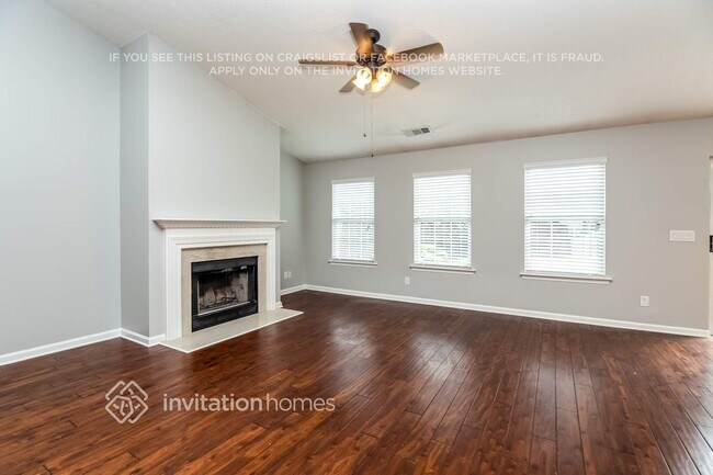 Photo - 428 Crested View Dr