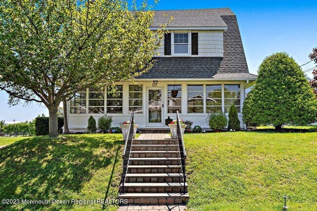 Photo - 27 Shrewsbury Dr