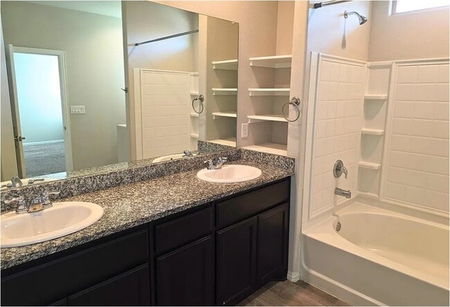 Photo - 6911 Brisco Rd