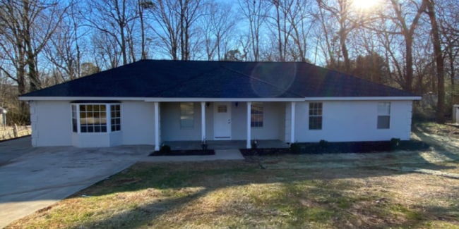 Building Photo - 4417 Thompson Bridge Rd Rental