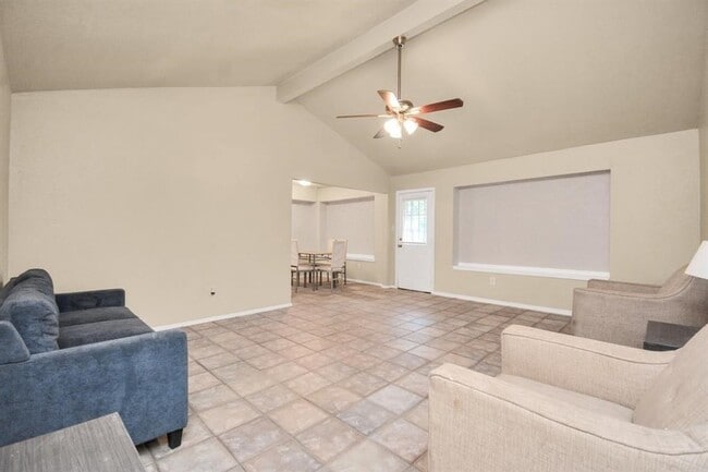 Photo - 4803 Beechaven St