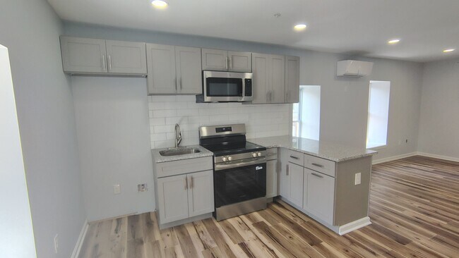 Photo - 3412 N 19th St Unit 3
