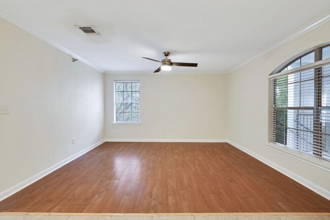 Photo - 7323 Snowden Rd Unidad 3306