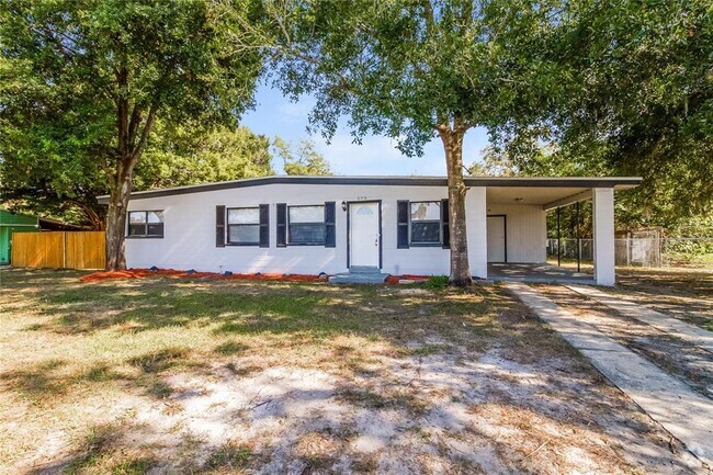 Building Photo - 579 N Lake Ave Rental