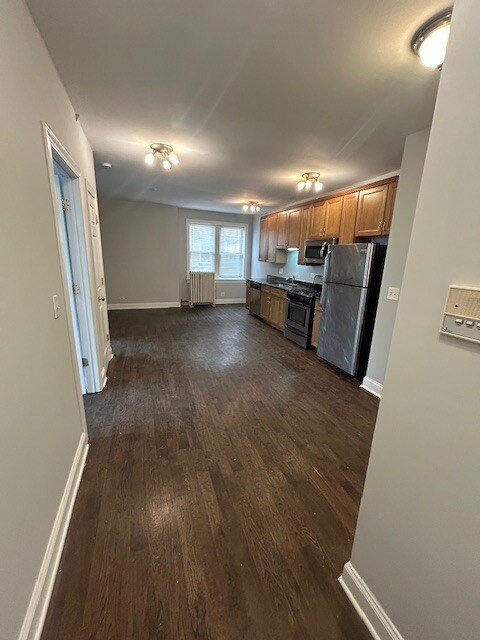 Photo - 4554 W George St Unit 1