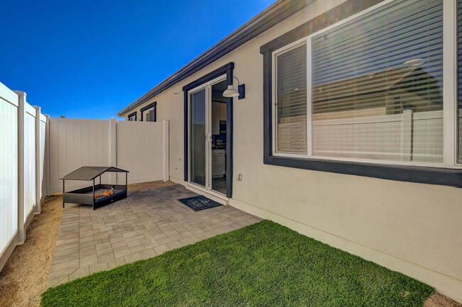 Villas Goodyear apartments — community photo