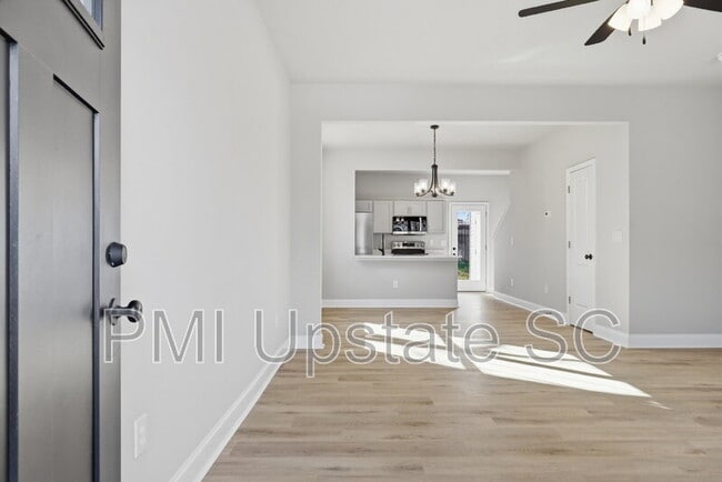 Photo - 107 Virginia Ave