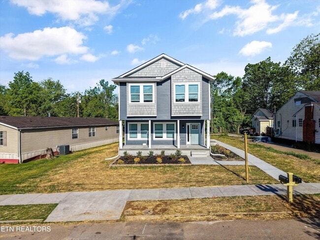 Photo - 2713 Tarleton Ave