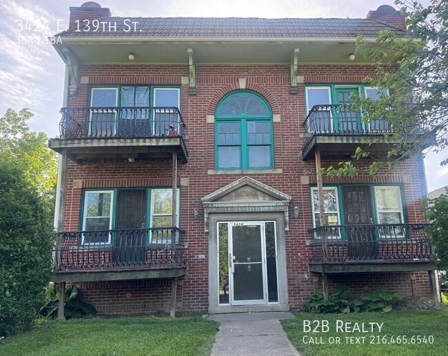 Building Photo - 3424 E 139th St