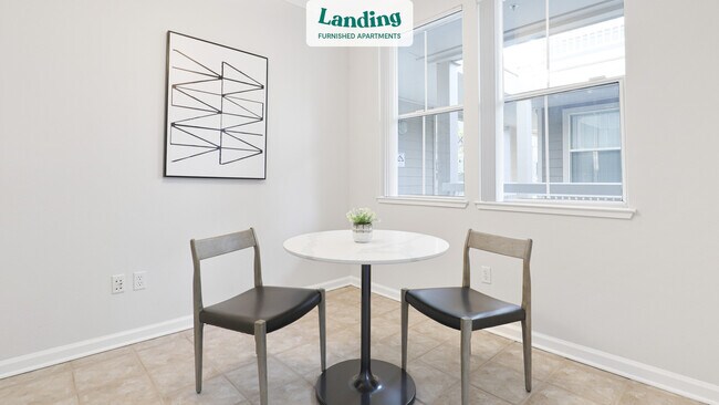 Photo - 1288 E Hillsdale Blvd Unidad C-216.422275