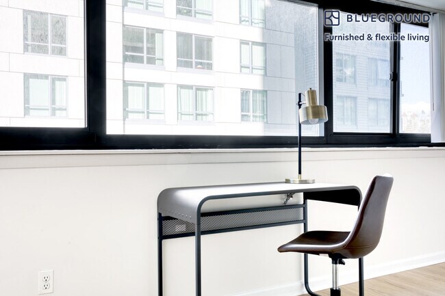 Photo - 1 Emerson Pl Unit FL6-ID497