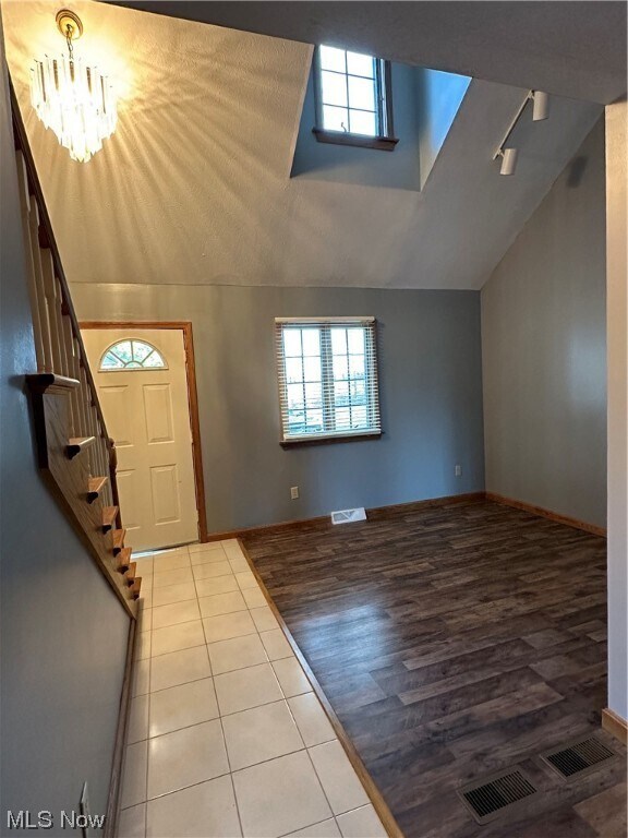 Photo - 3582 E Western Reserve Rd